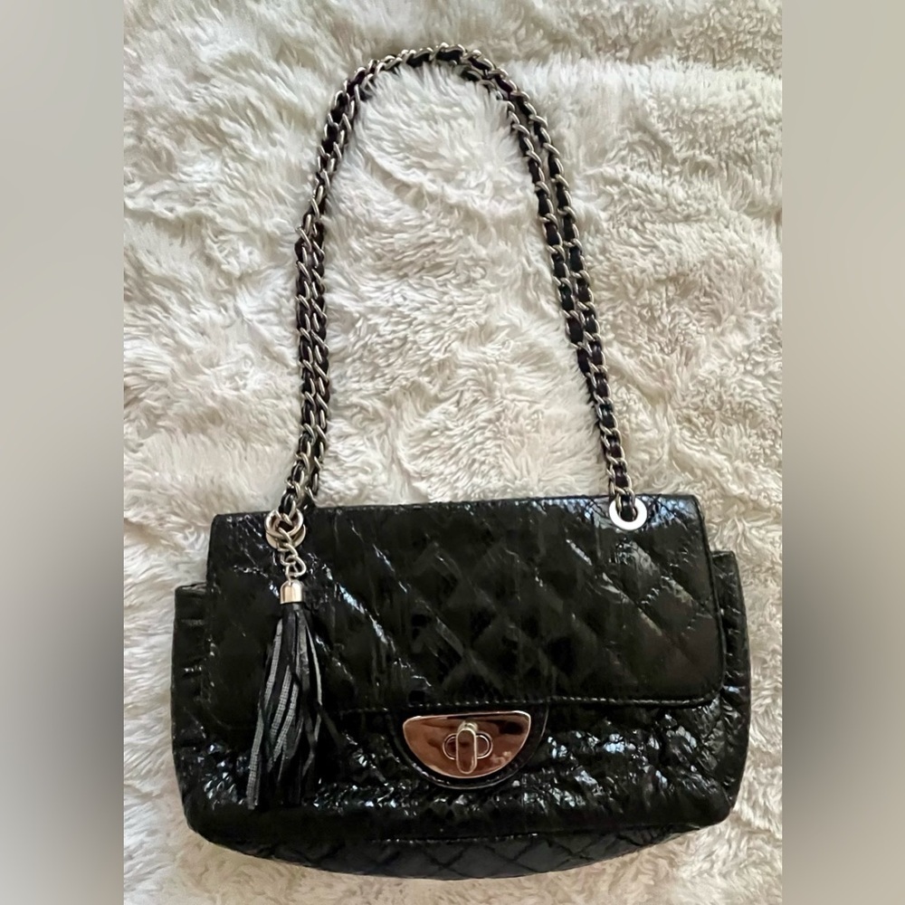 Pure Quilted Black Leather Shoulder Bag Purse with Chain Handles